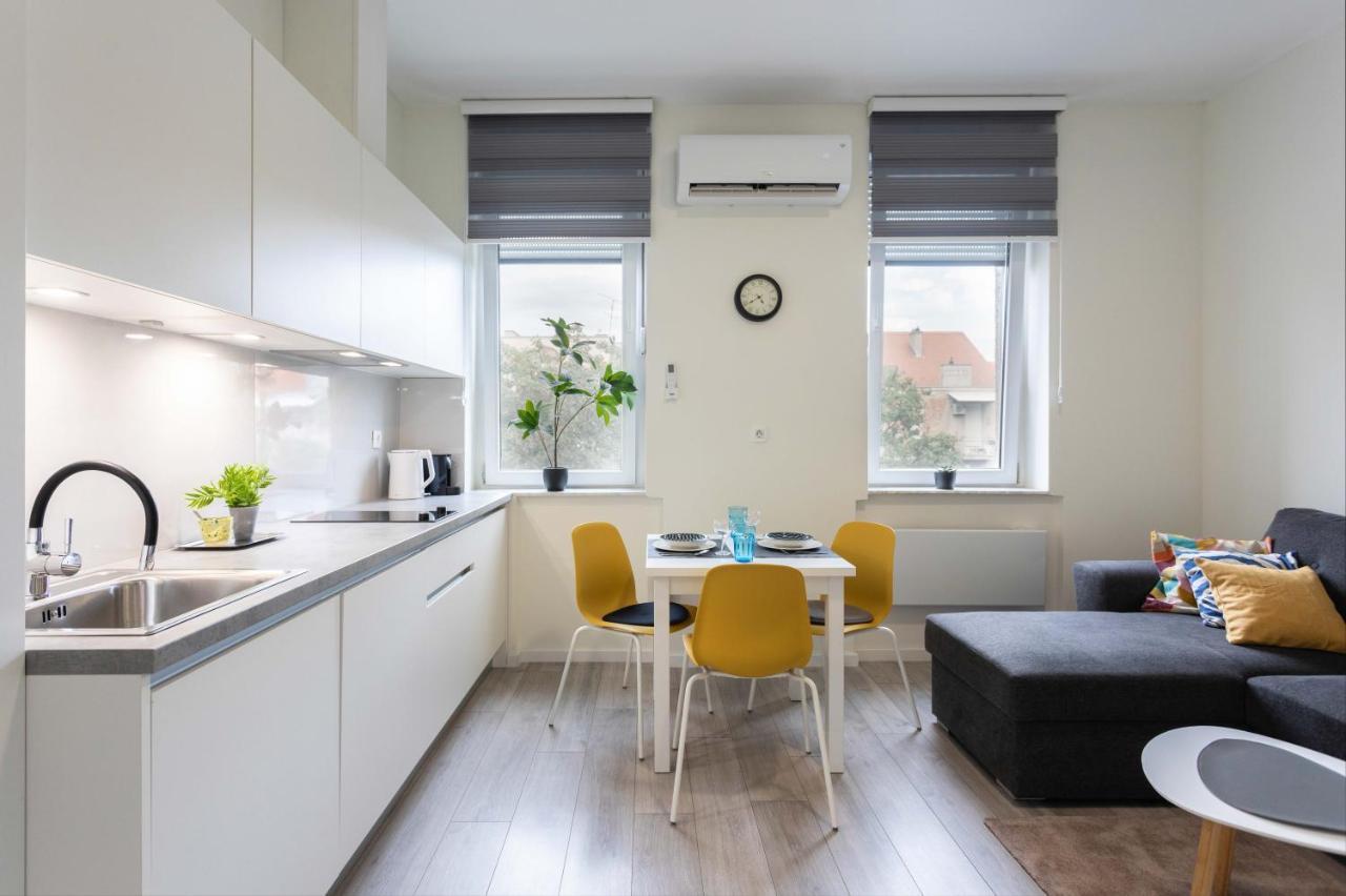 Bright And Modern Apartments In City Center Загреб Екстериор снимка
