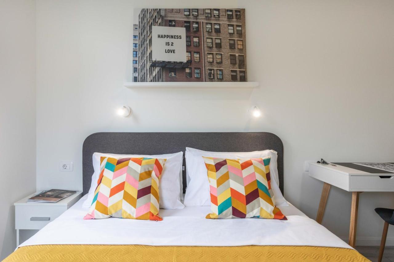 Bright And Modern Apartments In City Center Загреб Екстериор снимка
