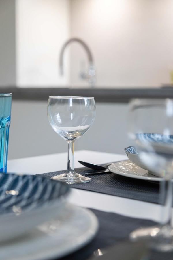 Bright And Modern Apartments In City Center Загреб Екстериор снимка