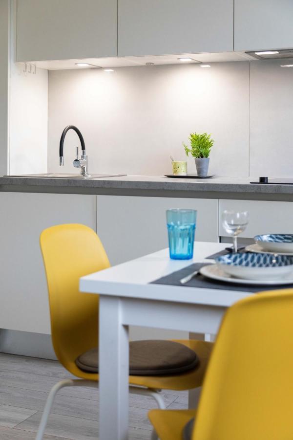 Bright And Modern Apartments In City Center Загреб Екстериор снимка