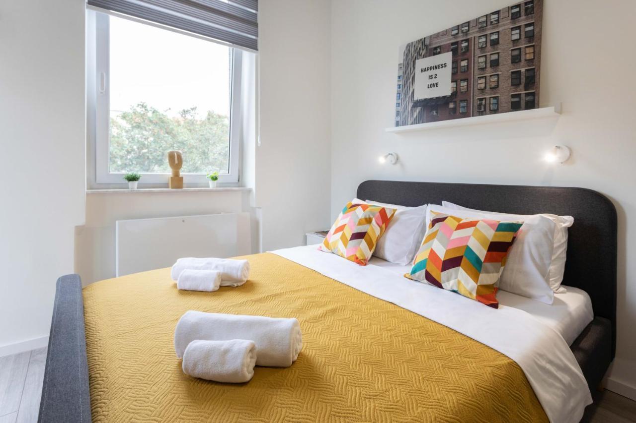 Bright And Modern Apartments In City Center Загреб Екстериор снимка