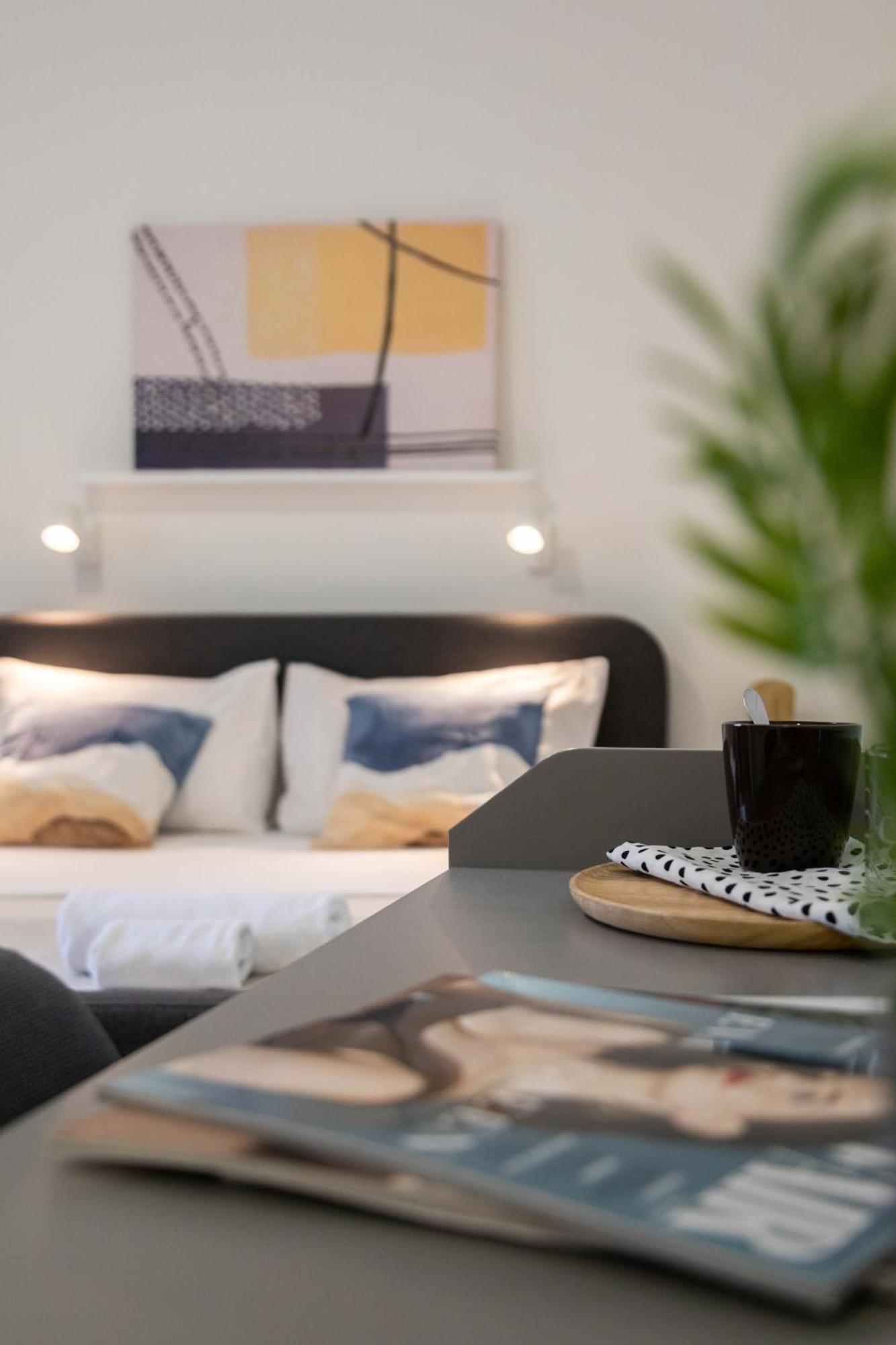 Bright And Modern Apartments In City Center Загреб Екстериор снимка