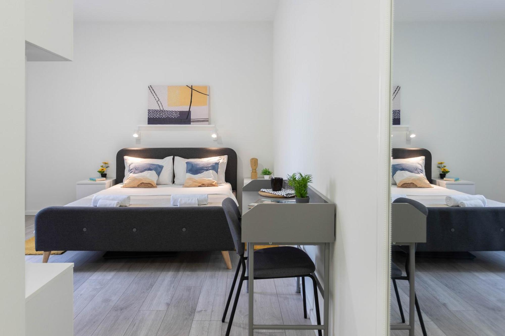 Bright And Modern Apartments In City Center Загреб Екстериор снимка